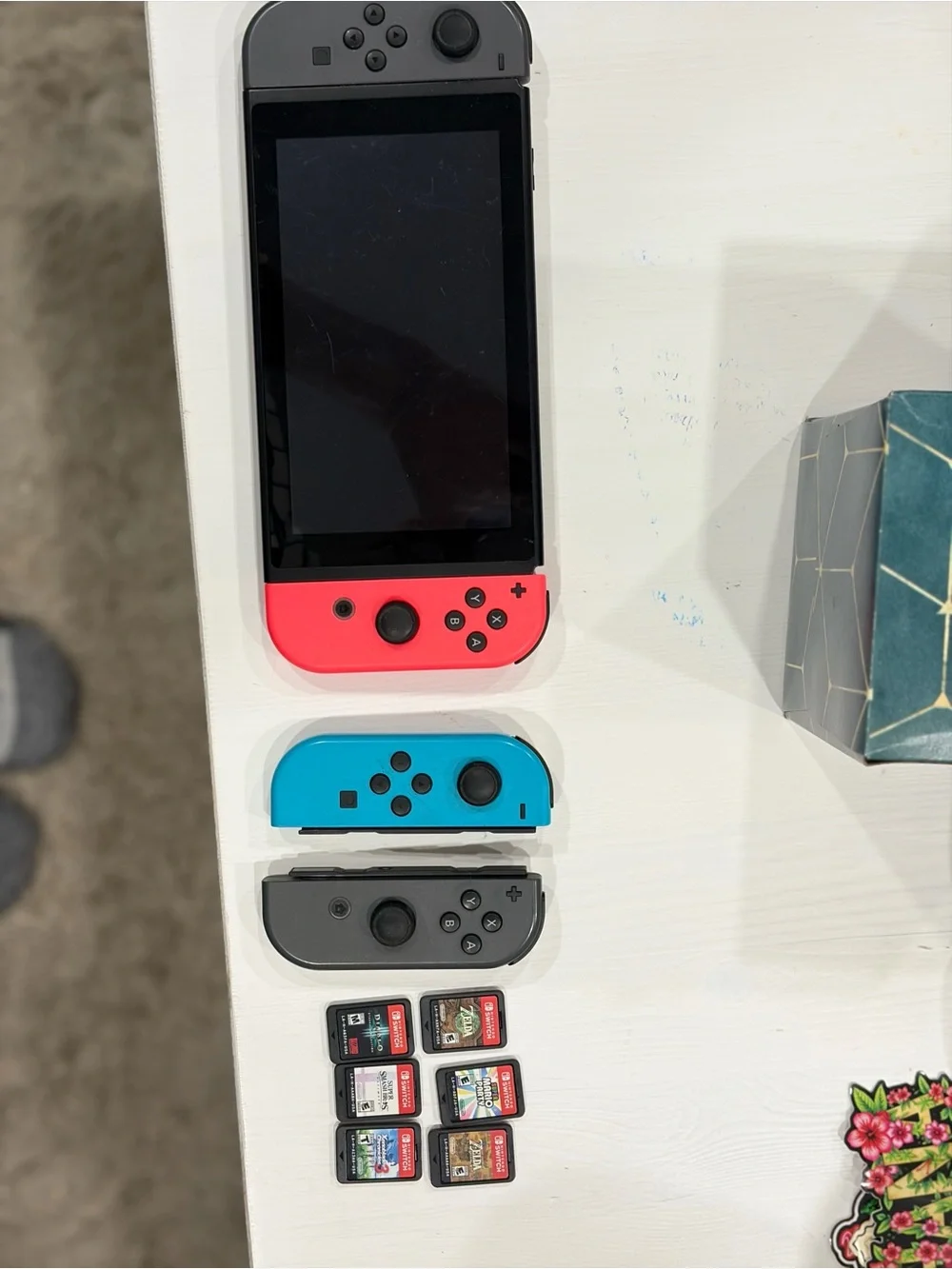 Nintendo Switch Bundle – 6 Top Games, Extra Joy-Cons, Case Price: $350